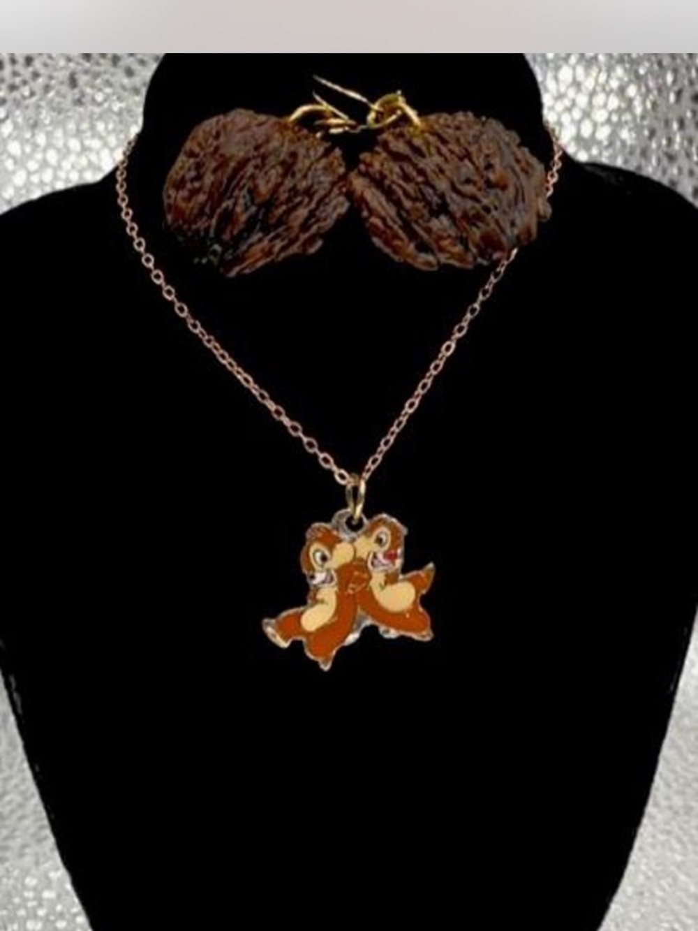 Disney ***  Chip”n”Dale  Pendant Necklace / Earrings * Collectors ^^^